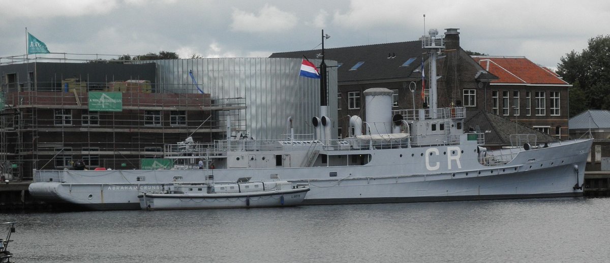 Hr Ms Abraham Crijnssen, old Dutch minesweeper of Dutch navy. 

Built in 1937. 

Now an exhibit of the marinemuseum in Den Helder.