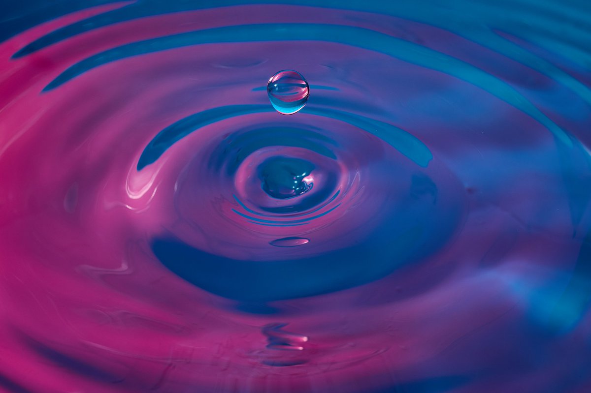 warchiefx's tweet photo. Water droplet photography. Trying a new technique for this week's #52frames challenge. Had a lot of fun 😁
#water #droplets #waterdroplets #nikon #nikonusa #nikonz #nikonz6ii #WCX042 #creativity https://t.co/WF4MgZDC38