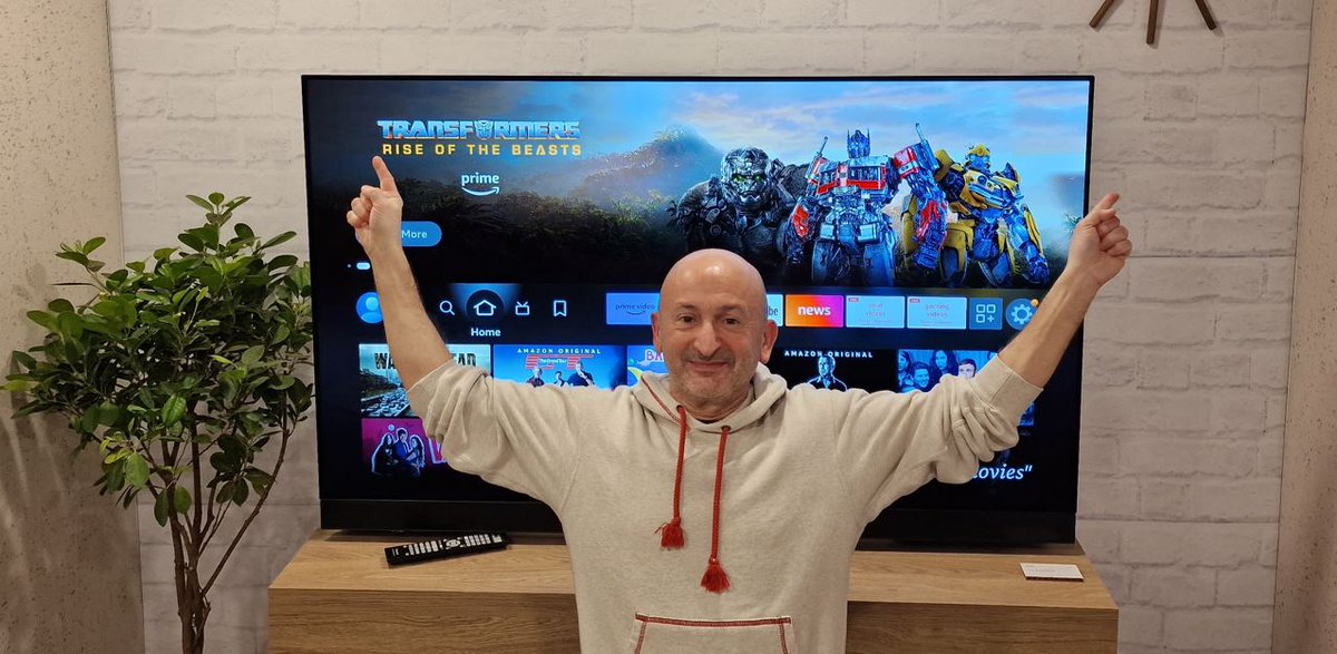 😍📢NOUVEAU VLOG CES 2024📢
Au secours, voici le nouveau OLED-TV Panasonic qui remplacera le MZ2000 ! Je vous dis TOUT, il y a des bonnes et mauvaises surprises...
RT au Max ! 🚀🔽
youtube.com/watch?v=NVwbSV…