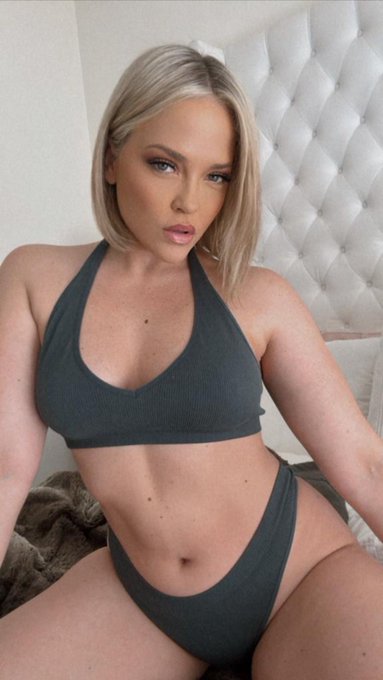 OnlyFans https://t.co/u3IOstn0SM https://t.co/ocICvx5I0r