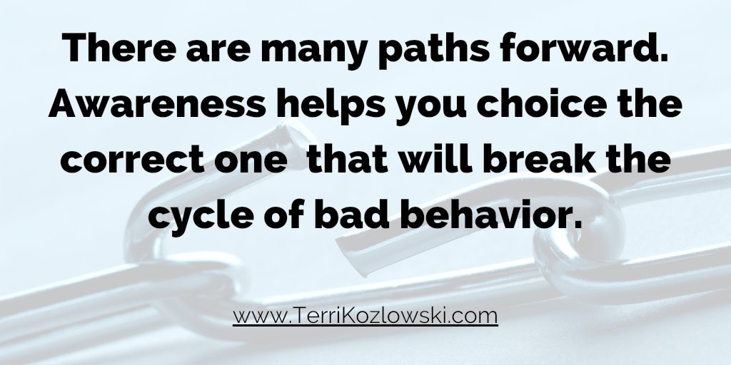 tmkozlowski's tweet image. Life is full of endless possibilities and paths to take. It's important to stay open-minded and aware of all the options available to us. #ManyPaths #EndlessPossibilities #SoulSolutions