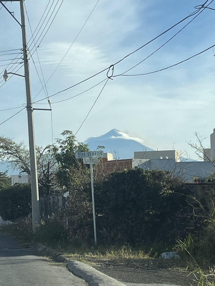 gbahenag's tweet photo. #Popocatépetl vista desde cocoyoc Morelos https://t.co/lTGPS8WnJs
