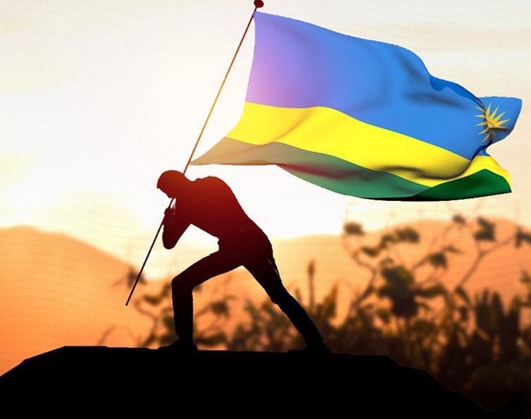 FabRugumire's tweet photo. Ese iyo utavuga u Rwanda uri Umunyarwanda ubundi uba uvuga iki?

Iyi ngobyi iduhetse uwo idatera ishema afite ubworo mu bwonko. 

Umugoroba mwiza Benimana! 

#RwandaAtHeart ♥️🫶🏾 https://t.co/pPrQH4yhic