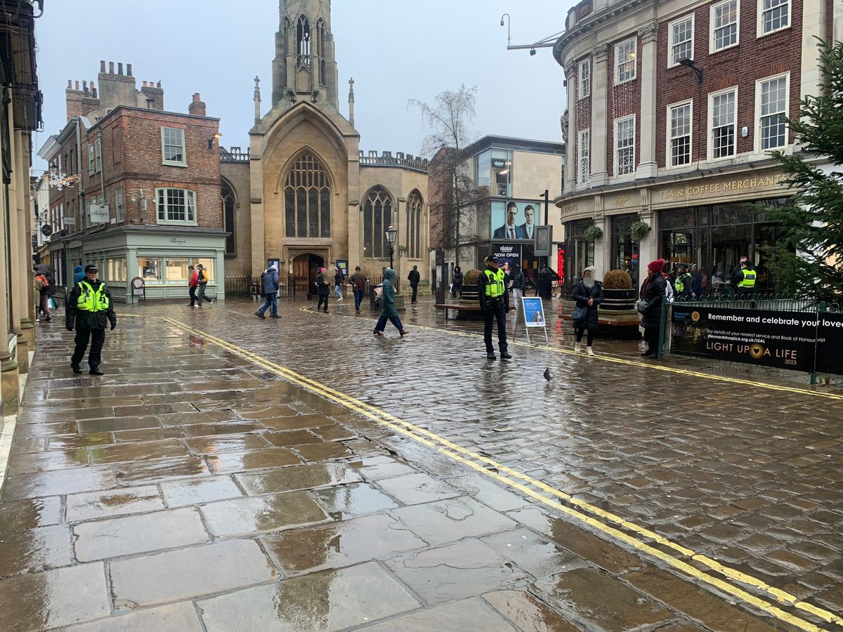 NYP_York's tweet photo. Some rather soggy Project Servator officers popped up in York today🌧️ 
We pop up anywhere, anytime.
When you see us, say hello to find out more.
Our officers are always happy to explain how they look out for you. 
More info on web
#ProjectServator
#TogetherWeveGotItCovered https://t.co/mpIdTqBviA