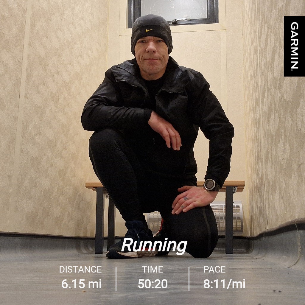 Jerry_Bittles's tweet photo. ❄️🥶❄️ A chilled out and, err... 'Chilled' 6'er in the early hours this morning. Bit sketchy underfoot in places but I managed to stay upright, thankfully 👍.
 😉 #garmin #ukrunchat #running https://t.co/jP8HcDh8xq