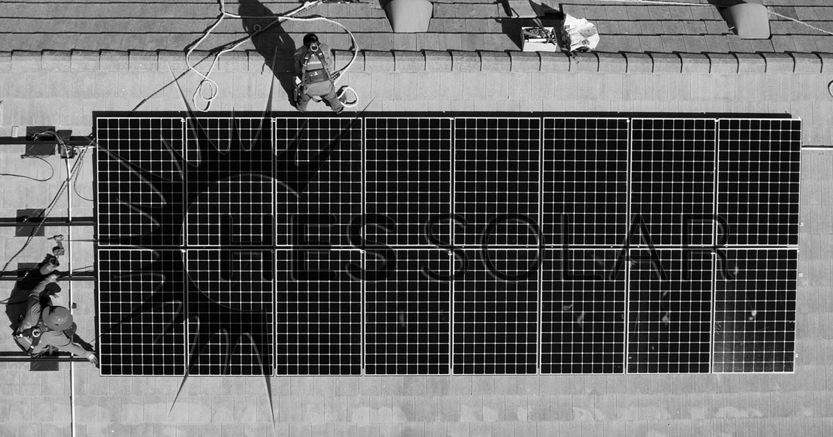 HESsolar's tweet photo. The federal Investment Tax Credit is still at its maximum of 30%. If you went solar last year, don’t forget to use that tax credit on your 2023 return! 
#HESsolar #HESsolarenergy
https://t.co/UzQzhikoWq https://t.co/8ra3gUUvjM