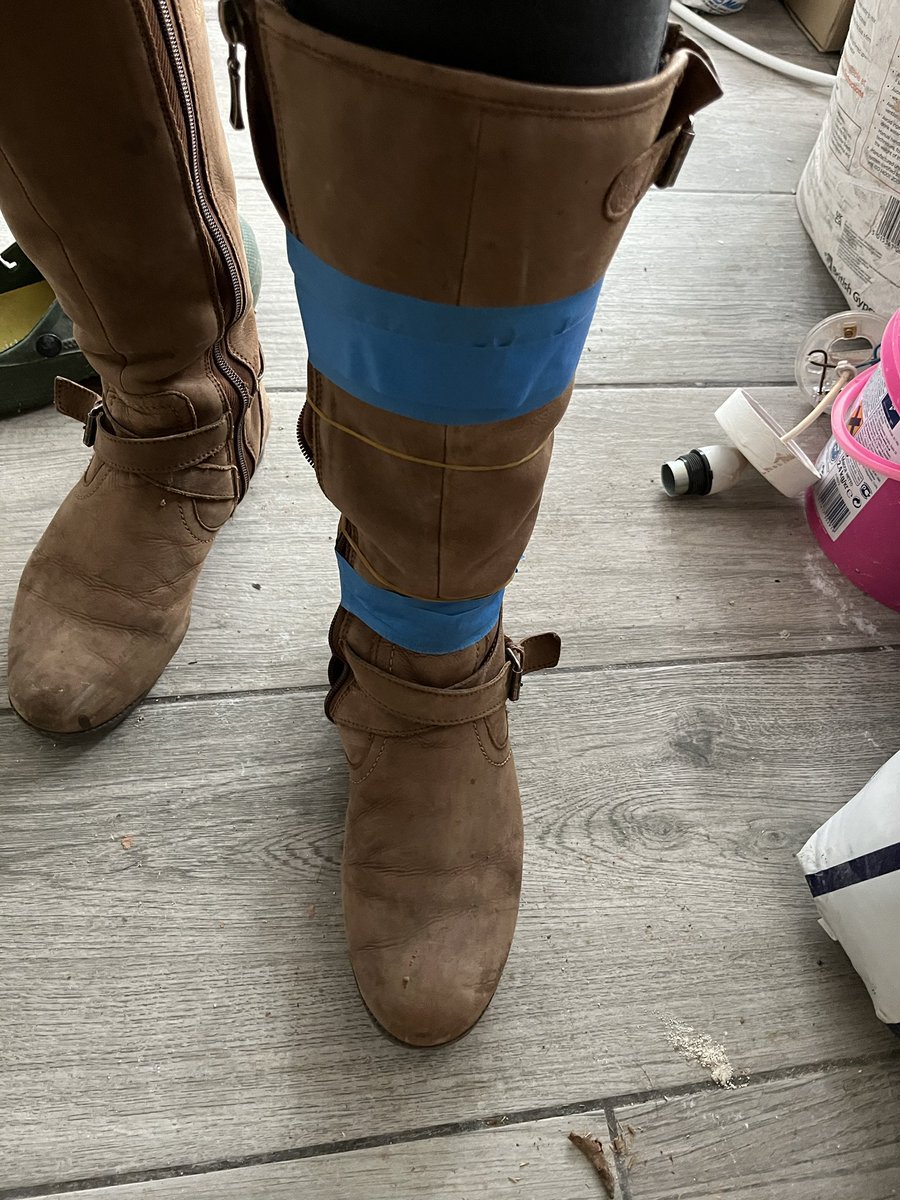 Country_JenT's tweet photo. @sarajcox Wore ptfe tape round my boot on the school run when the zip gave up the ghost…. RIP boots, 8yrs of excellent service! https://t.co/Xn4vLCCQDs