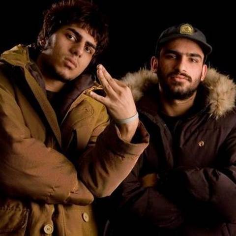 Navib_8's tweet image. تنها چیزی که الان خوشحالم میکنه رضا پیشرو سروش هیچکس باهم فیت بدن