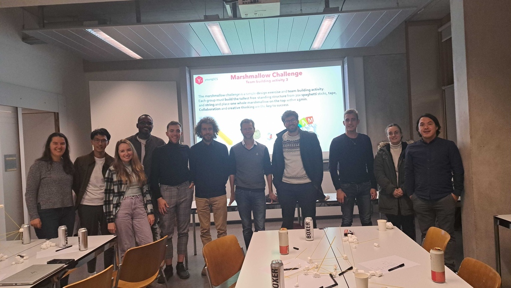 youngSCS tweet media