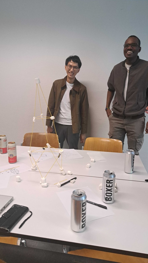 youngSCS tweet media