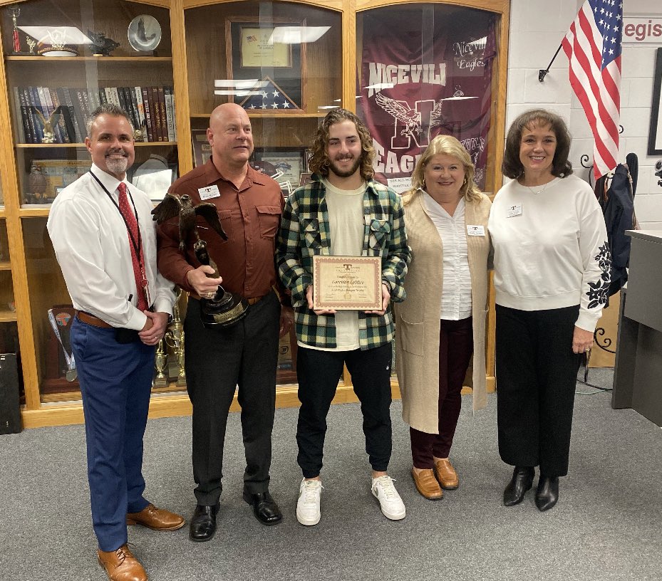 Congratulations to NHS senior Garrison Lemire - the winner of the 2024 Taylor Haugen Trophy! Garrison plays lacrosse and leads the FCA at Niceville High School. He carries a 4.56 GPA and serves our school and community in many other ways. Outstanding human! GO EAGLES 🦅