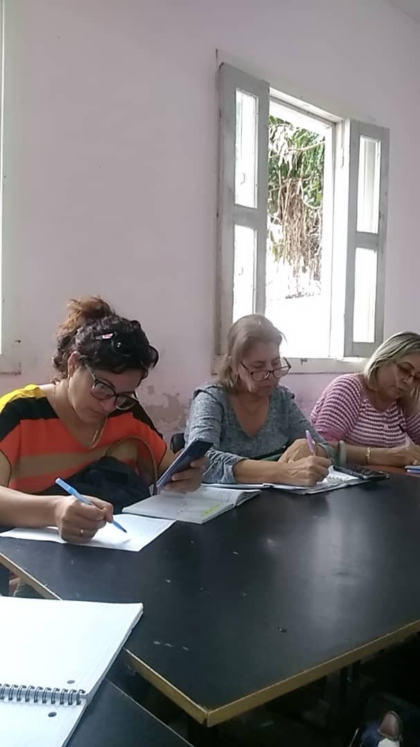 #CultivandoRevolución se prepara la estructura municipal de la Dirección General de Educación en #PinardelRío para el sistema de trabajo Metodológico en la etapa Enero-Marzo #CubaMined <a href="/CubaMined/">MINED</a> <a href="/btan0987/">Naima Ariatne Trujillo</a> <a href="/RoigNoda/">Jesusin Noda Roig</a> <a href="/Curbelo/">fabian luis  curbelo</a>