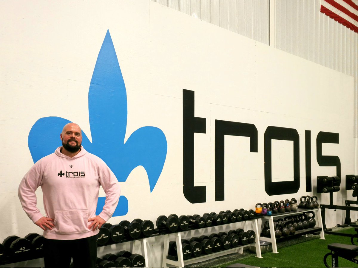 TroisTraining's tweet photo. Congratulations to Rich Schimenek, the new owner of Trois Training!

Rich has been our Director of Strength &amp; Conditioning since 2012 and is taking over for Ken Hilgert after 14 years of business. 

Press Release:
https://t.co/rPC4B03E93 https://t.co/K2eImJ8KFL
