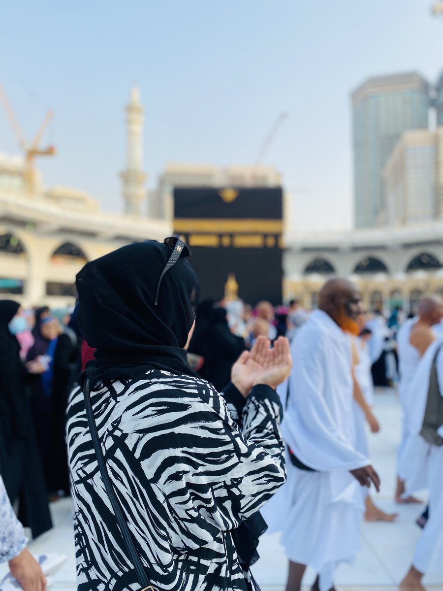 AroojKhalid98's tweet photo. Just what the soul needed.🕋
Allhumduliah ❤️‍🩹 https://t.co/j9ZcY5wzOA