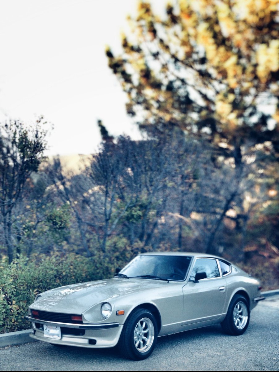 These are the last 48 hours of the auction of my car. 
Do you like Datsuns? 
A hand-cranked, rolled-down analog window; the feeling of wind in your hair as you drive down the freeway? 
Maybe bid on my car. 
Bring a trailer offers shipping.

bringatrailer.com/listing/1978-d…