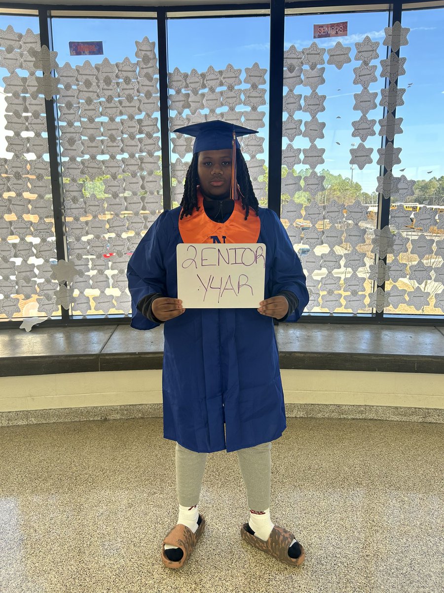MessiahFrierson's tweet photo. 139 Days until Graduation2️⃣4️⃣
#2ENIORY4AR #classof2024 #Cav2college2career https://t.co/N5LnTq0lhl