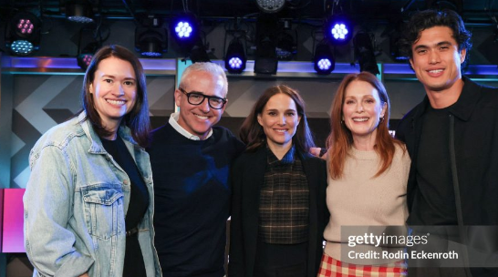 NataliePortman.com tweet media