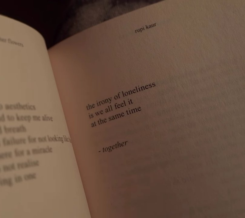Simply_aerin's tweet photo. Alone but never lonely 🫠 https://t.co/4D50dgUkt6