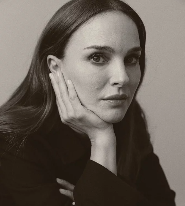 NataliePortman.com tweet media