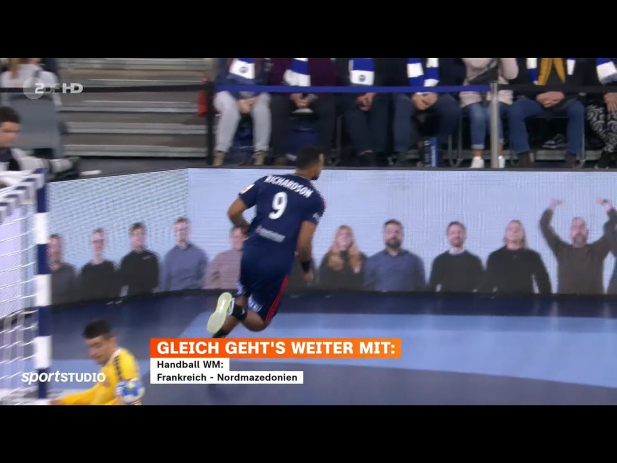 j_sturmberg's tweet photo. Mir geht es auch so, dass ich oft WM statt EM auf den Lippen habe. So groß wie das Turnier veranstaltet wird, fühlt es sich so an. https://t.co/THr36uxTur