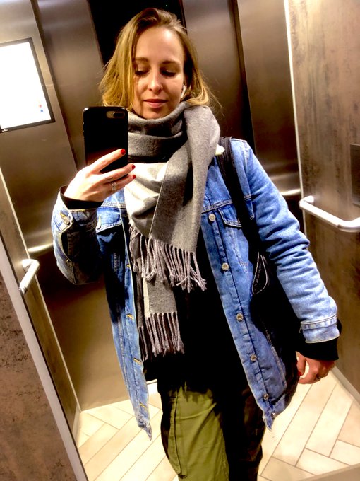 Comment a &eacute;tait votre journ&eacute;e ?? https://t.co/sfyuYVYPI1<a href="/tag/nouvellephotodeprofil"class="tags"><span>#nouvellephotodeprofil</span></a>