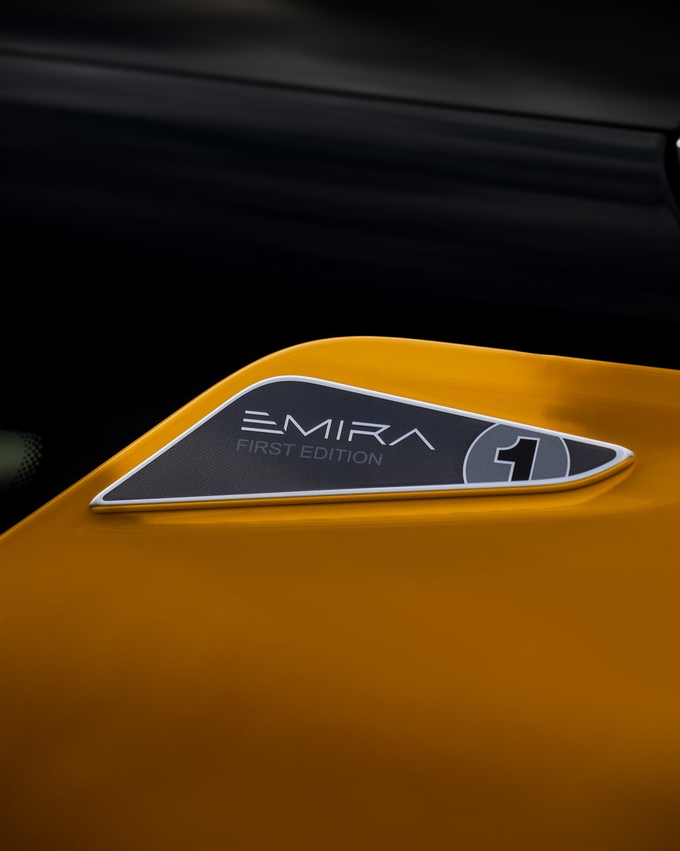 MAGCARS's tweet image. Close up and personal with the Emira First Edition.

#Emira #ForTheDrivers