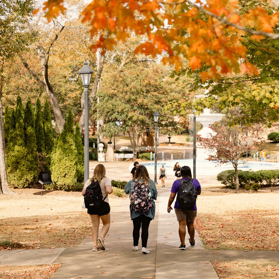 It's time to head to class! We're wishing everyone a successful spring term!
#MyUNA #CASEatUNA #RoarLions!