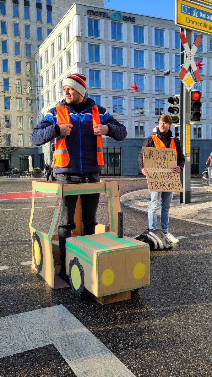 Humor war ja bislang nicht die Stärke von #LetzteGeneration