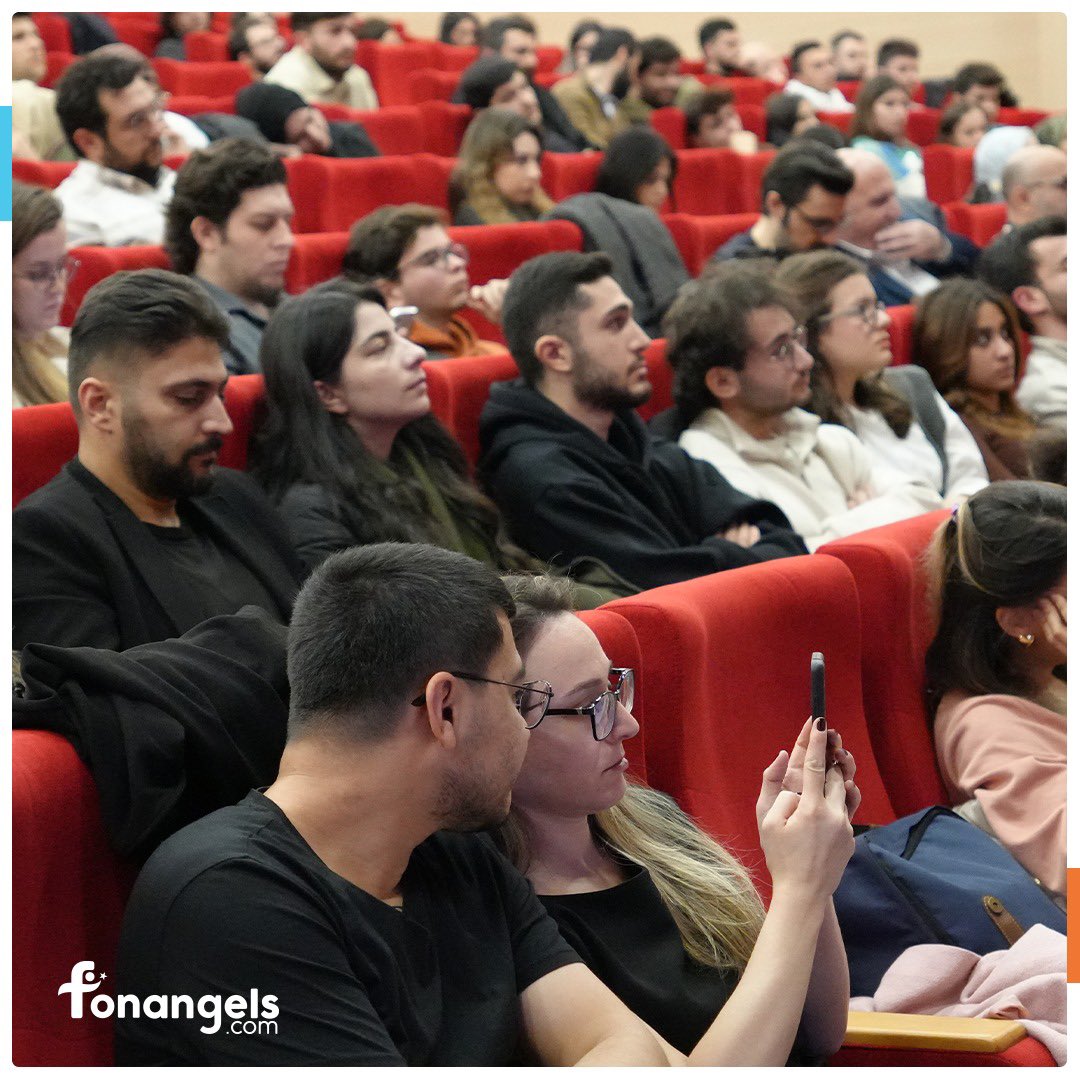 fonangelscom's tweet photo. Biruni Üniversitesi'nde Gençlik Durağı ve 101 Girişim, keyifli bir etkinlik düzenledi! Genel Müdür Yardımcımız Salih Erbaş'ın konuşmacı olarak katıldığı etkinlikte, platformumuz ve kitle fonlama konusunda değerli bilgiler paylaşıldı.

 @saliherbas53 
@Biruniedu 
@genclikduragi 

#BiruniÜniversitesi #GençlikDurağı #101Girişim #Fonangels #KitleFonlama #Inovasyon #Girişimcilik