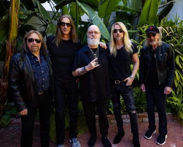 Metal Legion (@metallegion1) on Twitter photo Nuevo videoclip de <a href="/judaspriest/">Judas Priest</a> para el tema "Panic Attack".
.
#judaspriest
#metallegion metallegion.es/judas-priest-n… Nuevo videoclip de <a href="/judaspriest/">Judas Priest</a> para el tema "Panic Attack".
.
#judaspriest
#metallegion metallegion.es/judas-priest-n…