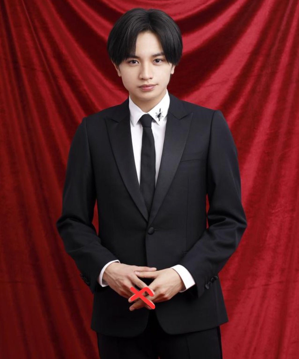 sokuishippai's tweet photo. ケンティずっとサイン出してたんだね😢 https://t.co/9Gl0YPqT7A
