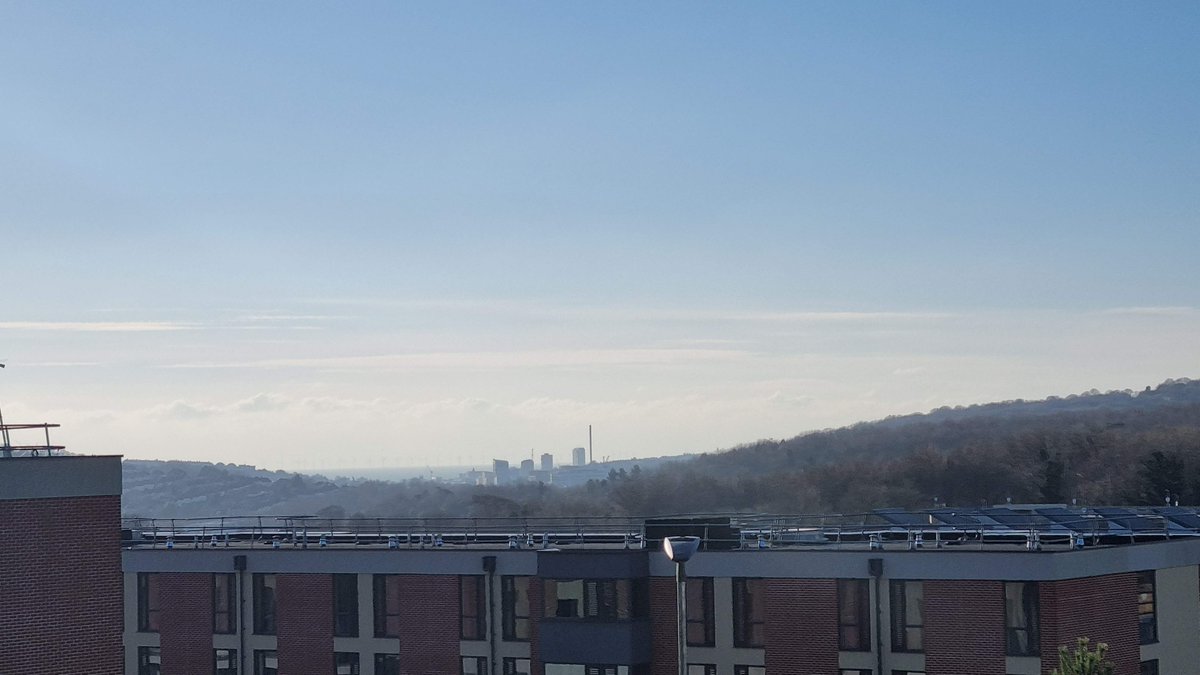 Newt_Othis's tweet photo. Always impressed by the sea view from campus @SussexUni - I used to brag about it when I lived in the old East Slope, many years ago https://t.co/MiRRKK4o6V