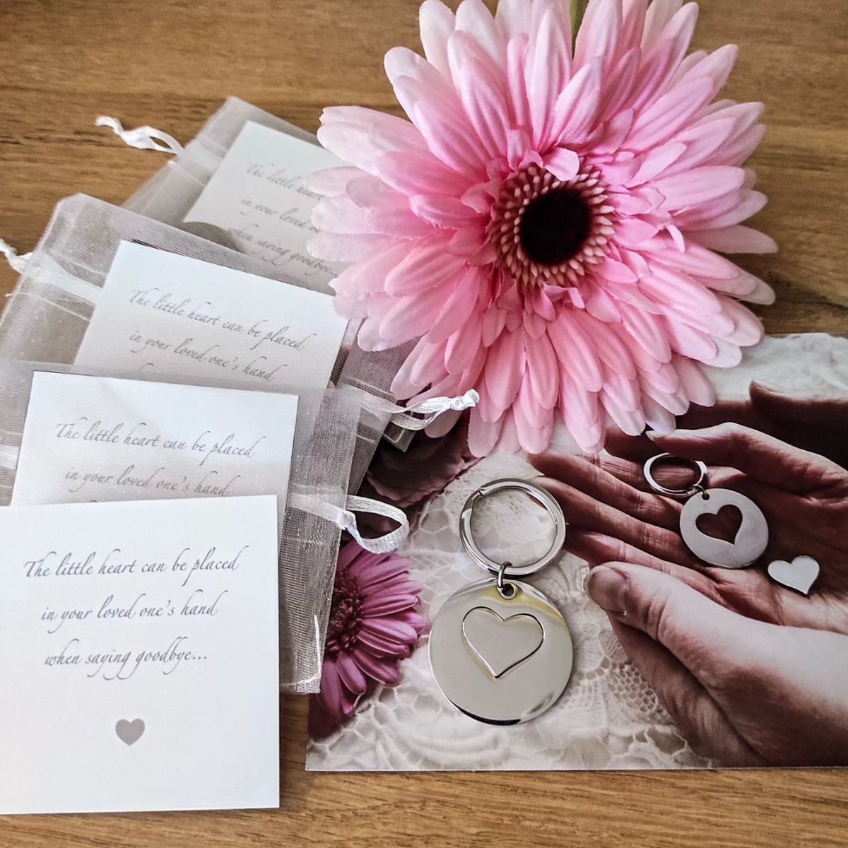 HITHproject's tweet photo. Sending off our regular order to RVI Ward 38, for the nursing staff to use when comforting bereaved families at the loss of their loved one. Thank you so much x💙 #heartintheirhand #griefandloss #memorialkeepsake #keyrings #stayconnected #alwayslovedneverforgotten https://t.co/lQPqCxO539