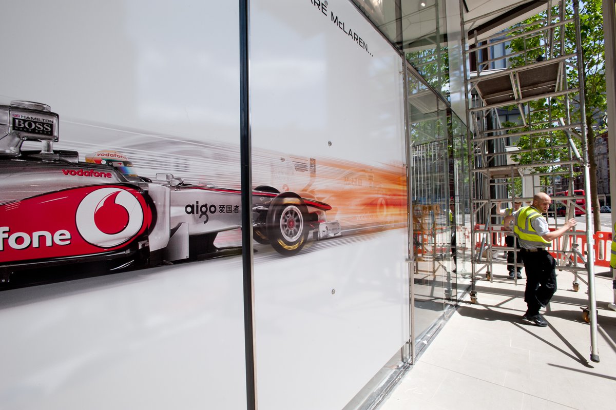 mickycalcott's tweet photo. Seeing a McLaren MP4-12C at @WeAreScramblers on Sunday reminded me of this window film project we completed in Dec 2011 for the new @jardinemotorsuk showroom in Knightsbridge. The MP4-12C was the car which launched @McLarenAuto's road-car business. https://t.co/82t4s02sA8