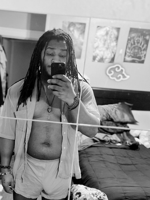 I don&rsquo;t know how comfortable I am posting myself on Twitter but here goes nothing. lol. Good morning<a href="/tag/hardtimesatsequoiastatepark"class="tags"><span>#hardtimesatsequoiastatepark</span></a>
