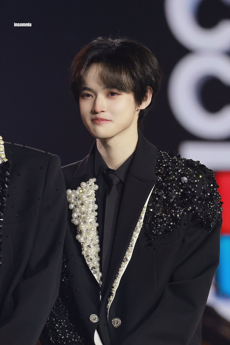 insomnia tweet media