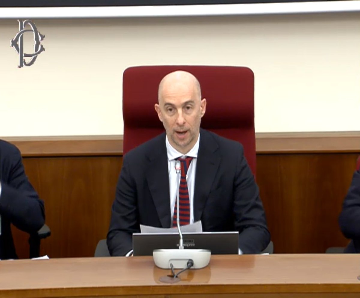 Montecitorio's tweet photo. Riordino collocamento fuori ruolo dei #magistrati ordinari, #amministrativi e #contabili: in Commissione #Giustizia, audizione di Giuseppe Santalucia, Alessandra Maddalena e Salvatore Casciaro, rispettivamente, presidente, vicepresidente e segretario generale di @ANMagistrati. https://t.co/cjDusuhj6C