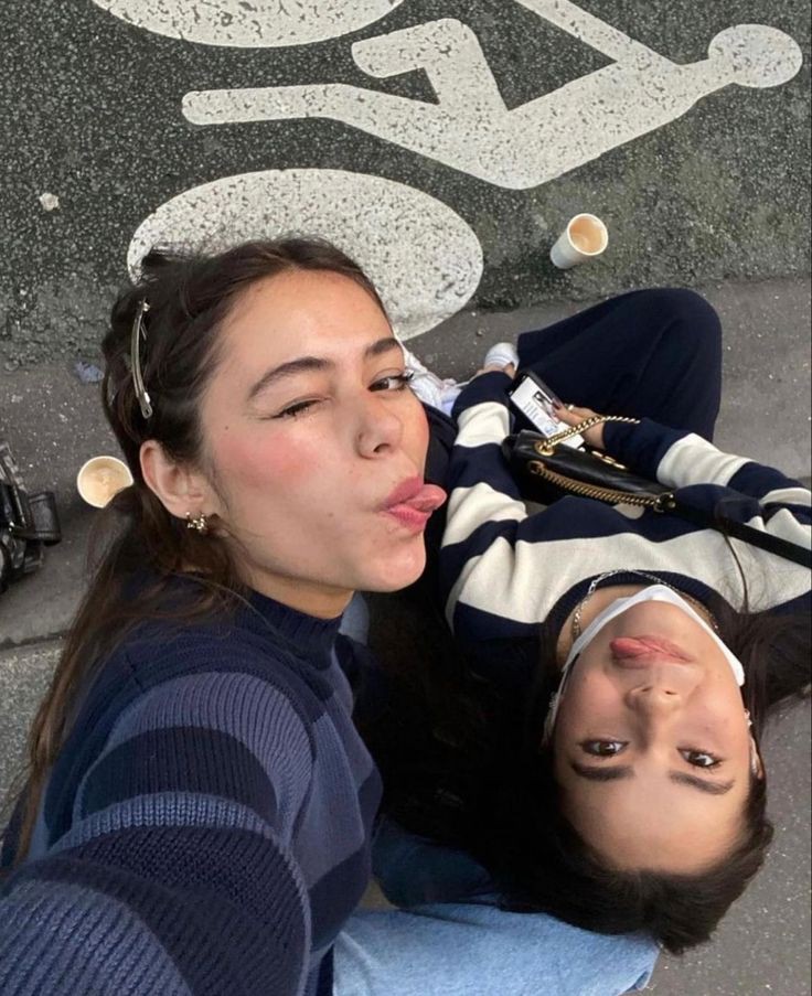 gatunaladra's tweet photo. ᅟᅟ
                ᅟᅟ
                ᅟᅟ       𝐈𝐓'𝐒  𝒴𝐎𝐔𝐑  𝗗𝗔𝗬
                ᅟᅟ         𝚖𝚊  𝚙𝚛𝚒𝚗𝚌𝚎𝚜𝚜
                ᅟᅟ
                ᅟᅟ https://t.co/1XiR1ctCjI