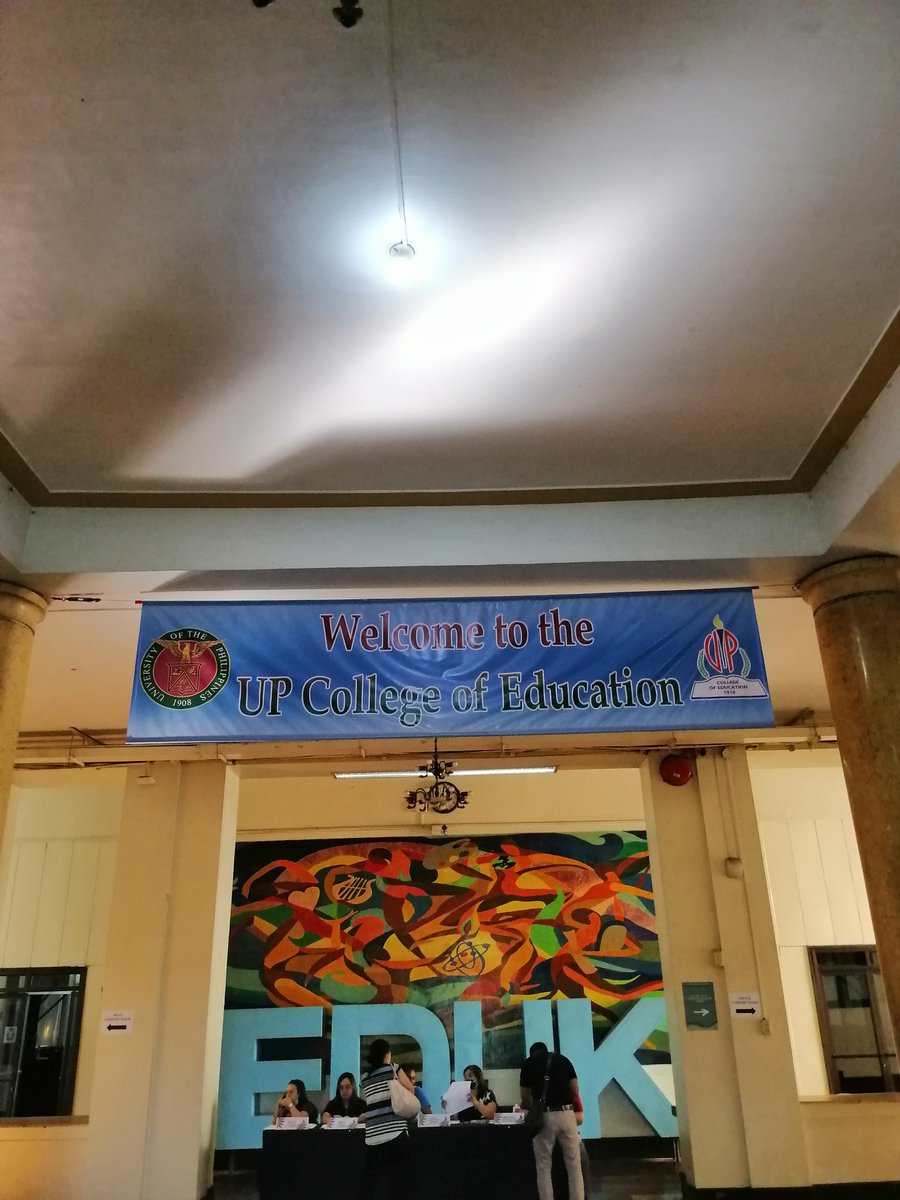 acelodronio's tweet photo. That surreal feeling attending my gradschool orientation in UP College of Education. The first time I entered here, I was 17  years old. 15 years later, I am here, attending my orientation as UP student. 😘 #ParaSaBata #ParaSaBayan https://t.co/mOdh0dr9NS