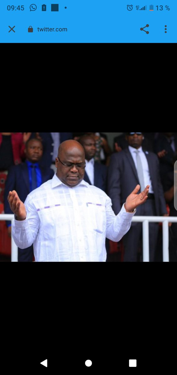 solangekamwya's tweet photo. Fatshi ne marchera jamais tout seul,Dieu et le peuple Congo sont avec lui. https://t.co/UHdsjLXp3S