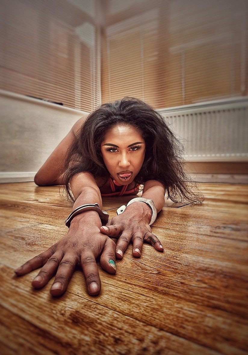 Nigg4_Scum's tweet photo. Illyana in cuffs 👿 https://t.co/e3TCkXYfPG