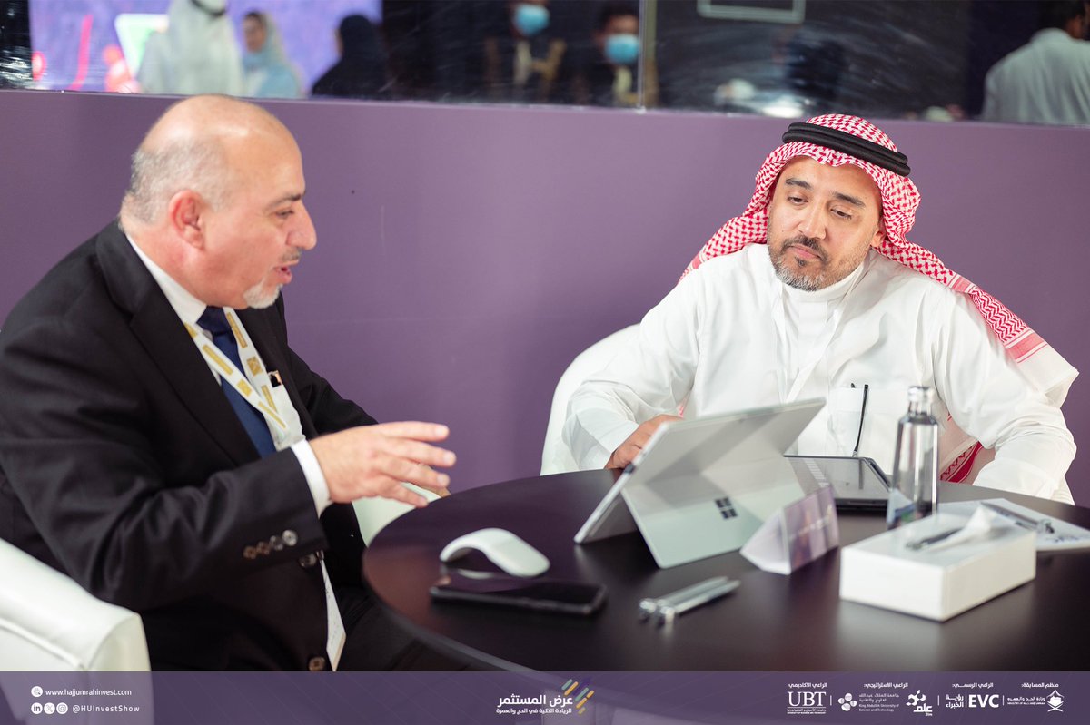 HUInvestShow's tweet photo. جانب من مرحلة معمل المستثمرين من مسابقة #عرض_المستثمر، الذي  يمكن الشركات التقنية الناشئة من النمو ولازدهار ✨📈 https://t.co/2WWU9w8TtA