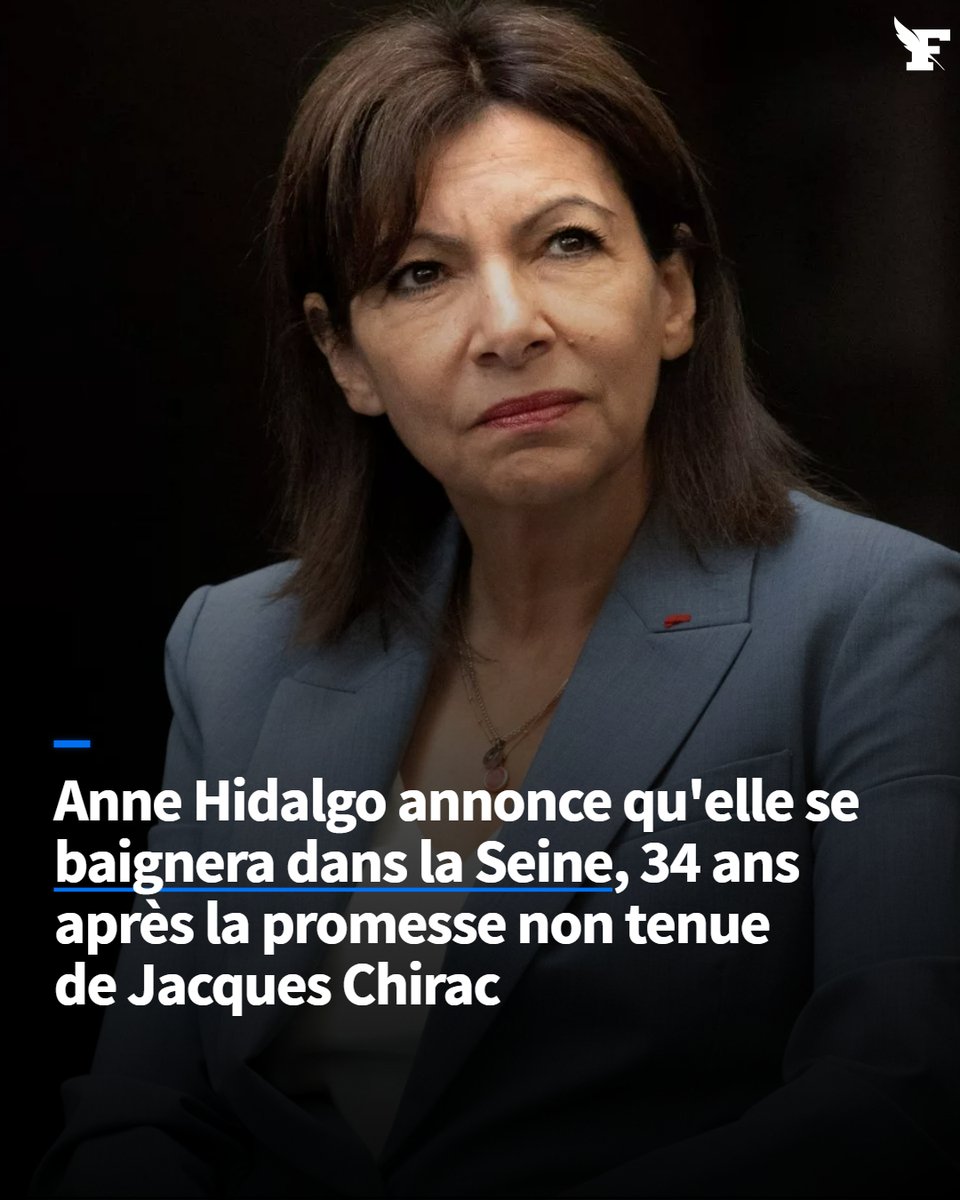 Le_Figaro's tweet photo. La maire de Paris a déclaré lors de ses vœux qu’elle se baignerait en juillet dans le fleuve où se dérouleront les épreuves de triathlon des JO. En 1990, Jacques Chirac avait tenu ce discours, sans jamais honorer sa promesse.
→ https://t.co/hnLbBXe0zb https://t.co/idrWrawxjg