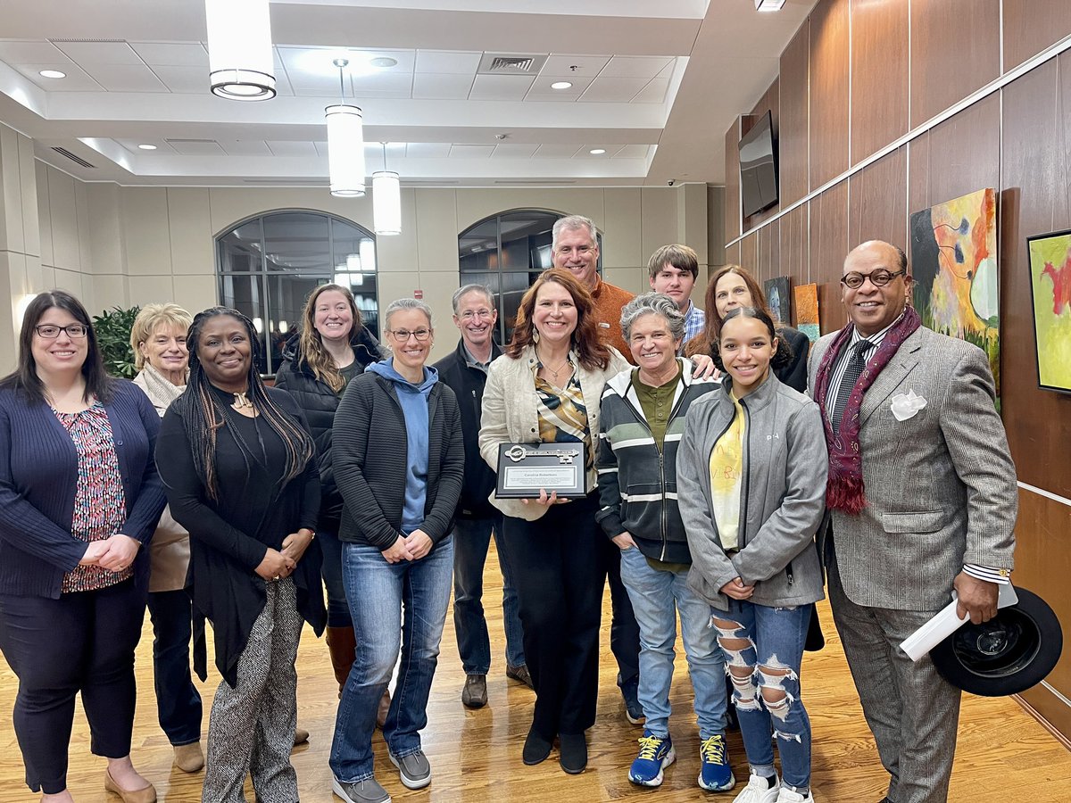 CTRTiger's tweet image. 🔑 Honored to receive the Key to the City of Greer last night! Grateful for the recognition and proud to work with the amazing team of staff, board, &amp;amp; volunteers at Greer Relief. Thank you, Mayor Rick Danner, and neighbors who supports our community efforts! 🌟