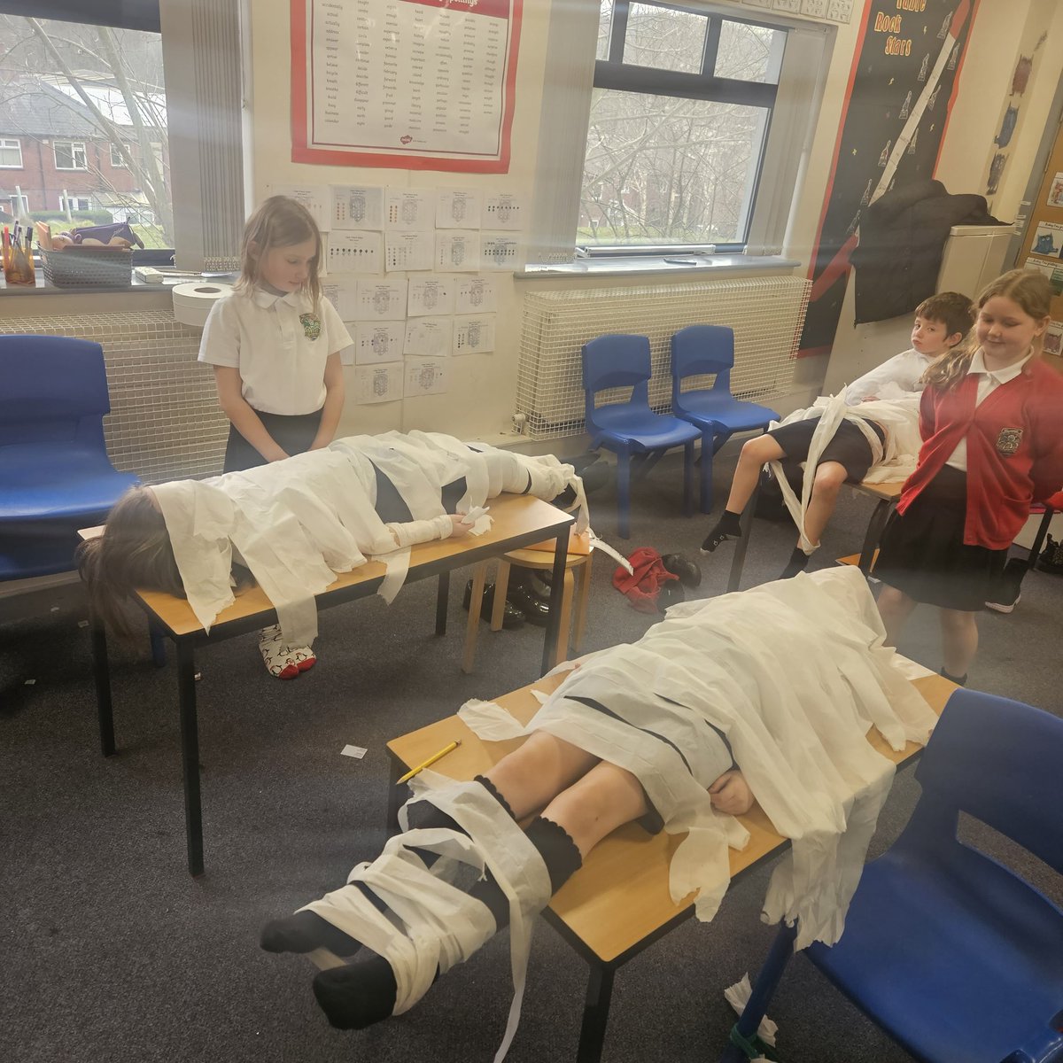 Class 2 tweet media