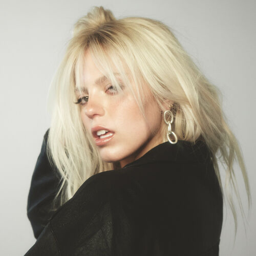 Happy Birthday to the fantastic singer, songwriter, and actress, Reneé Rapp!! 

Photo Credit: Deezer #reneerapp
