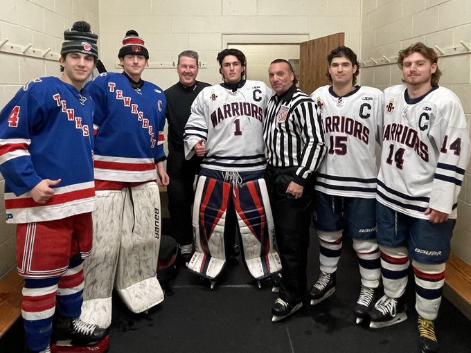 DanaPappasNFHS's tweet photo. It is Day Three of NFHS Winter Sports Officials Appreciation Week. If you are out at a game this week (or any time), say thanks to the men and women spending their time working games so your kids can play the sports they love! #thanksref @NFHS_Org @NASOofficiating @RefReps https://t.co/1DG6E3M3UT