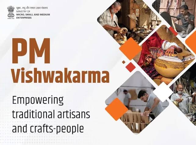 KashmirScan's tweet photo. 10k artisans enrolled under #PMVishwakarmaYojana in #Jammu. 9.8k registrations processed, pending UT-level verification. #Artisans to receive #SkillTraining, stipend, & toolkit incentives via #MSME. Scheme offers #CollateralFree loans up to ₹2L at 5% interest.
@diprjk https://t.co/0nmpHkYRqW