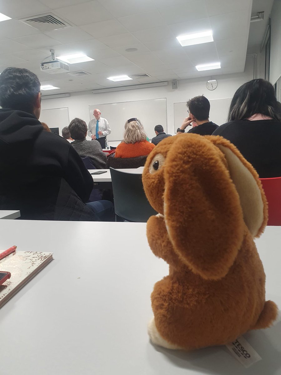 TheoryGr8's tweet photo. Theo enjoyed Charles Rodway Clarke (British Labour Party politician) guest seminar last night and is now ready to take on the Higher Education policy pronto. 

#EarsAreAwesome https://t.co/e7satuFofx