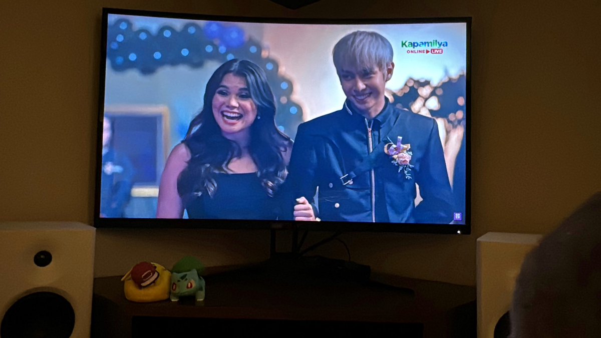 justintdedios's tweet photo. Naki Bazinga lang po tapos umuwi na, past bed time ko na po kasi. #JustinInSeniorHighEp98 https://t.co/U5rCtkouID